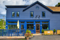 Gaskins - Int & Ext Shots
